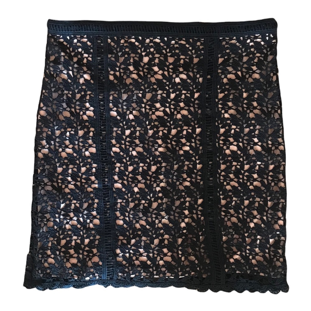 NWT Kendall & Kylie Skirt Black Lace